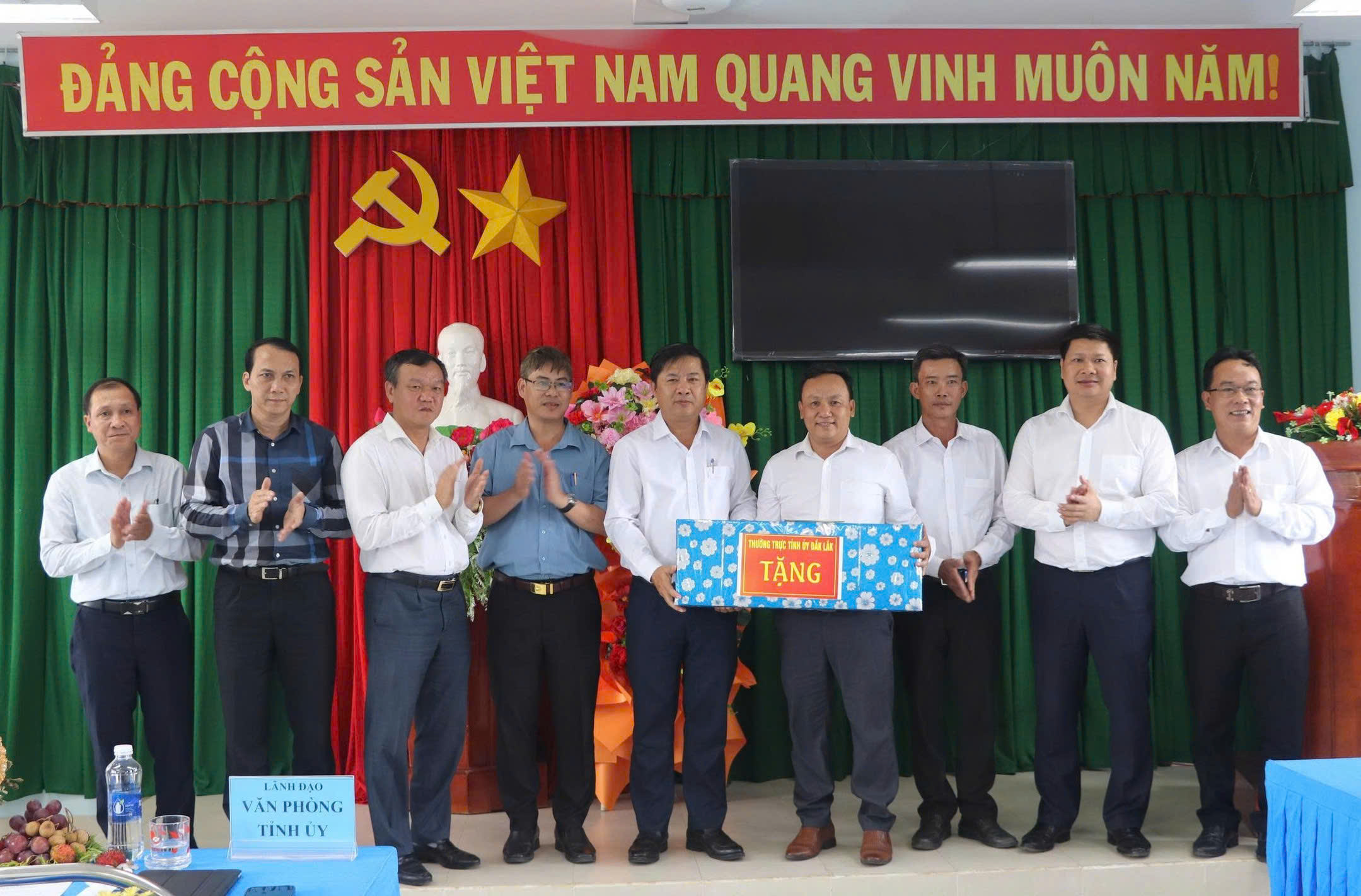 Bí thư Tỉnh ủy Đắk Lắk Lương Nguyễn Minh Triết kiểm tra công tác chuẩn bị năm học mới 2026-2027 tại xã Sơn Thành
