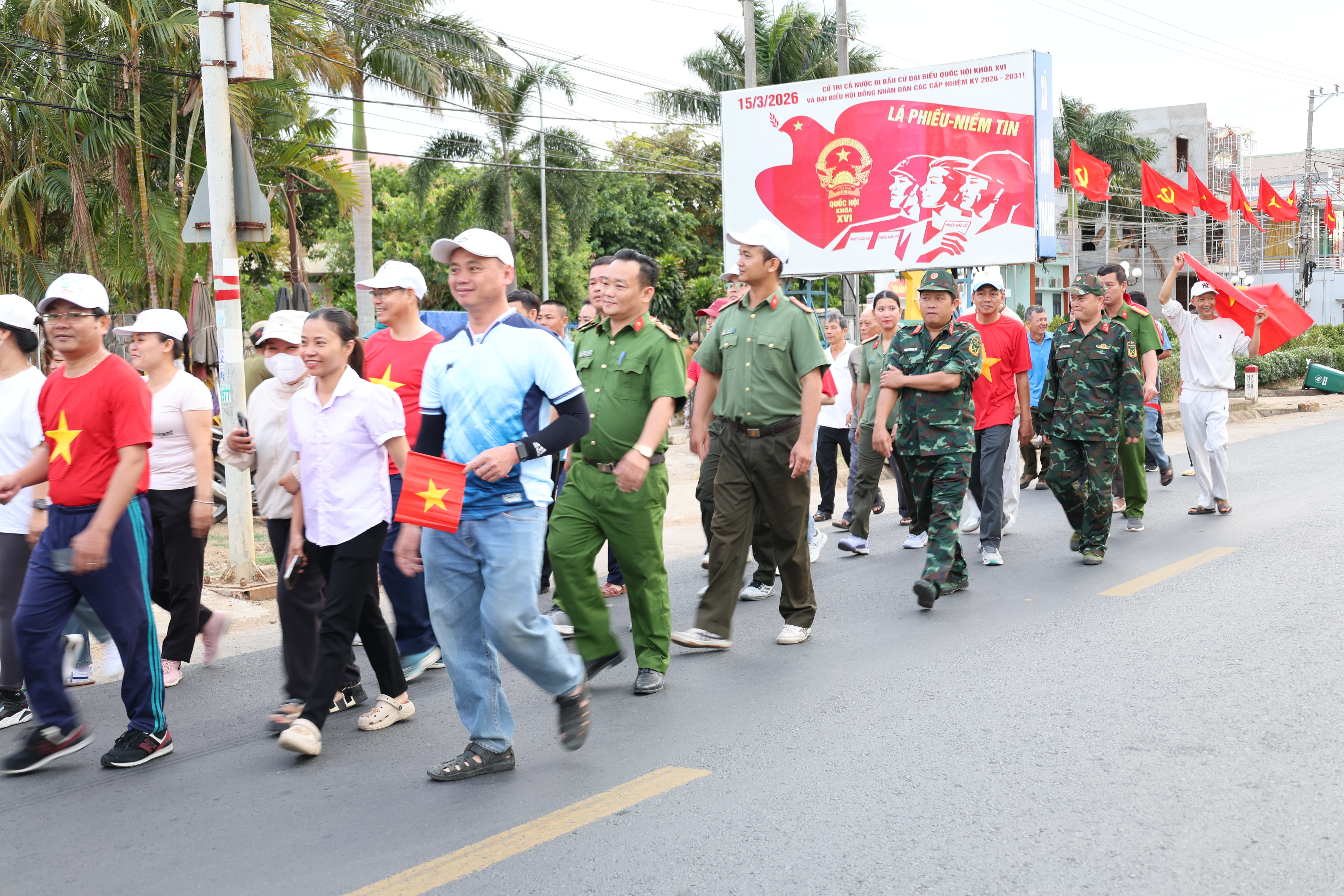 Sơn Thành hưởng ứng hoạt động “Cùng Việt Nam tiến bước” năm 2026
