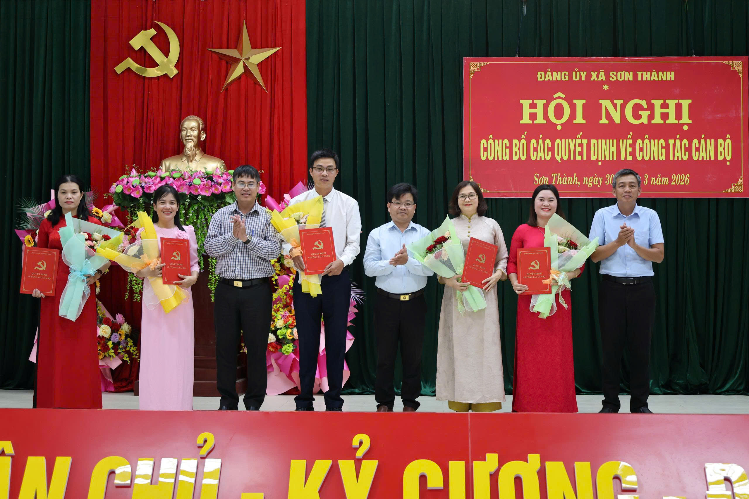 z7673226840862-43b76b59d48f141d5c5d1fabb0d75696