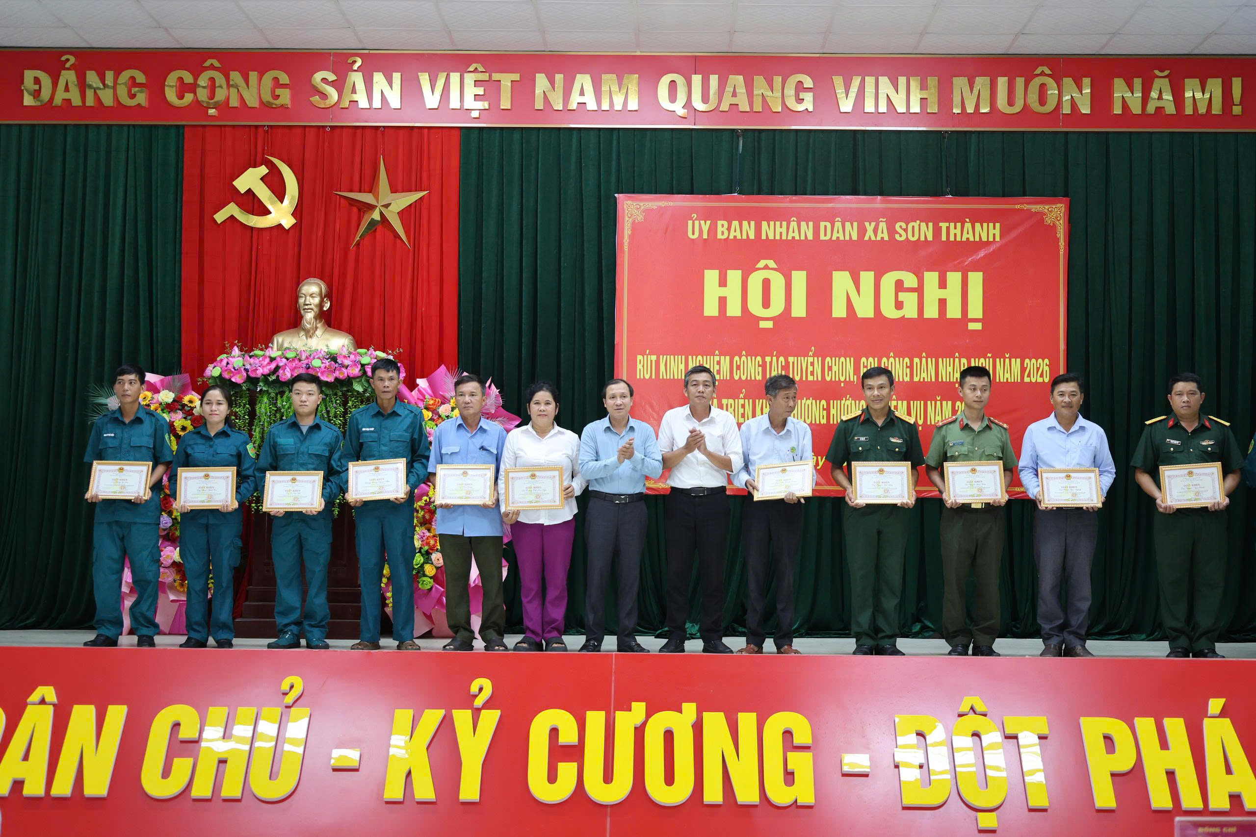 z7710604327990-0c6f0565dddabf6c9b6e14aca650bb37