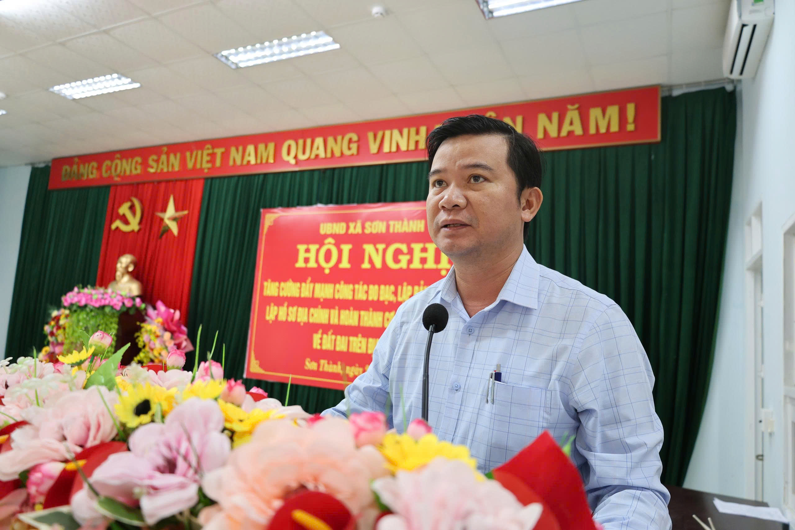 Sơn Thành: Tăng cường đẩy mạnh công tác đo đạc, lập bản đồ địa chính, lập hồ sơ địa chính và hoàn thành cơ sở dữ liệu Quốc gia về đất đai trên địa bàn xã