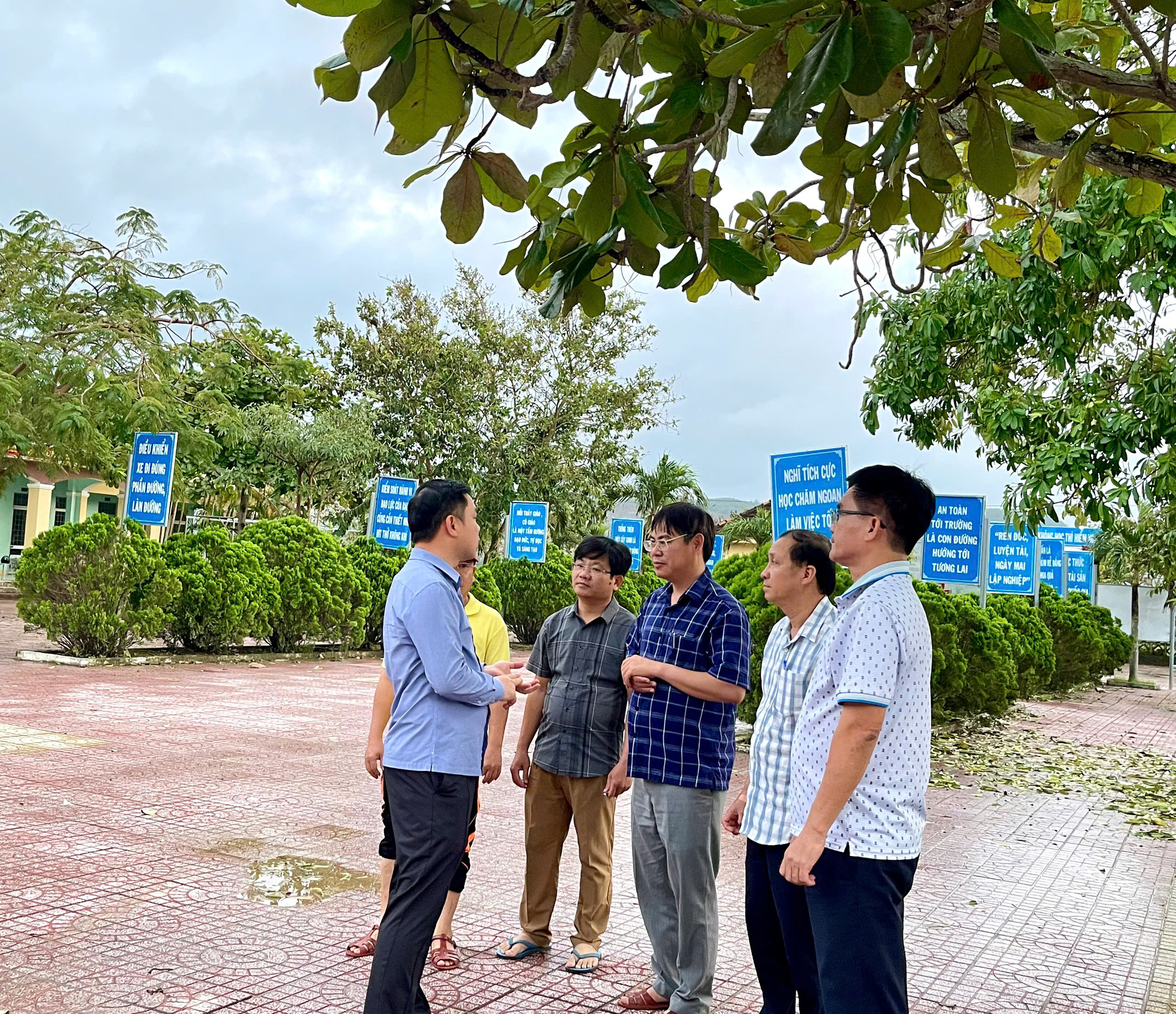 z7254600600365_d714ffffe00438d4de47102afb24b0ee