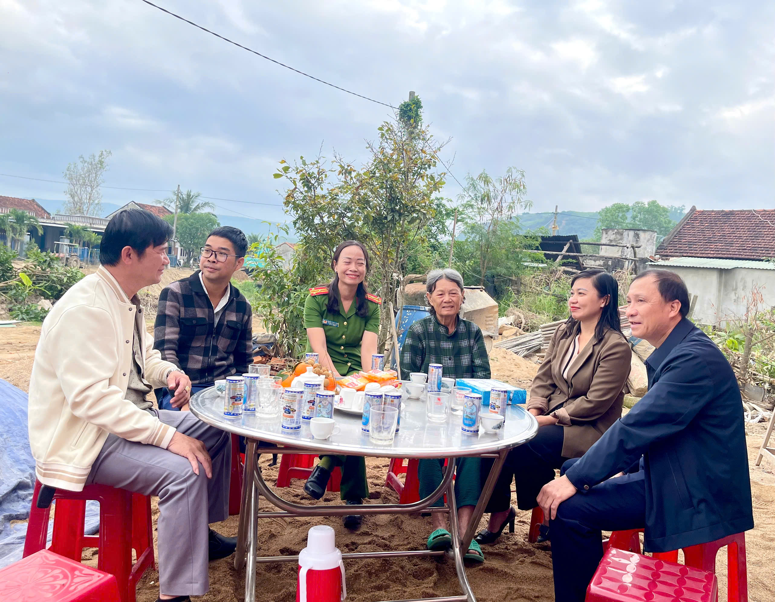 z7428508770614_bd9ba3d99669470d62a25cbe055bdb5b