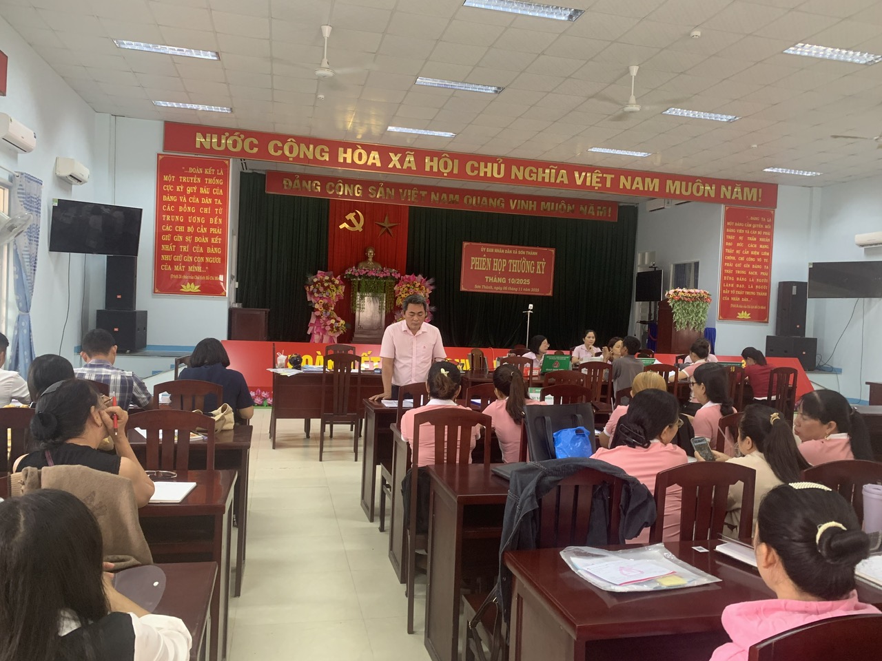 Phòng giao dịch NHCSXH Tây Hòa giải ngân hơn 12.597 triệu đồng các chương trình tín dụng chính sách trong tháng 01 tại xã Sơn Thành