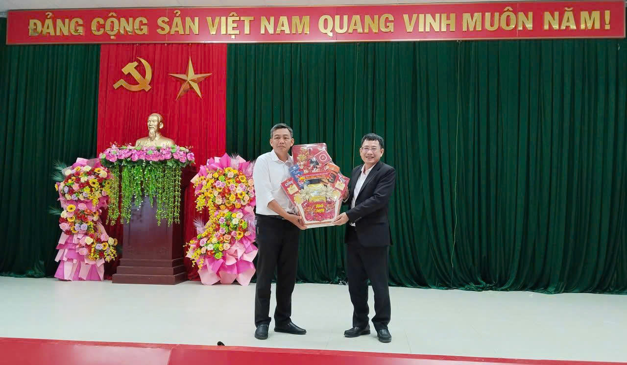 z7517790398660-6e972908b044986f4a7b53c409a3b076